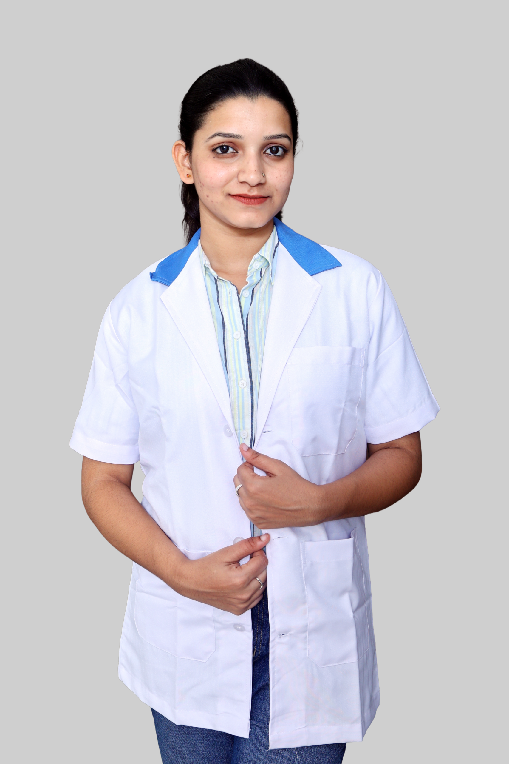 MCK_9831 Paramedical Aprons(P.M.S) - Image 1